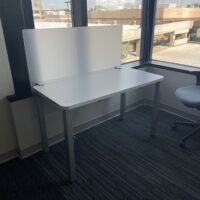 Used White Tables